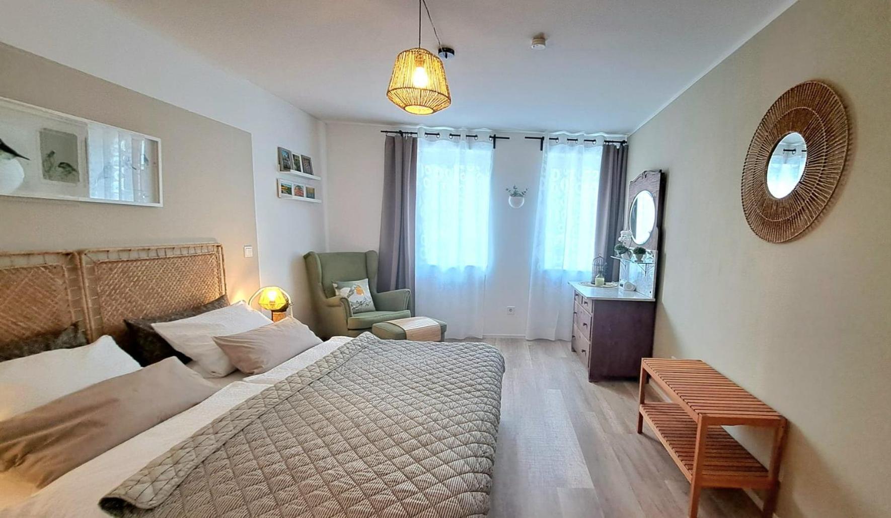 Ferienwohnung Rauch Kirrweiler  Bagian luar foto